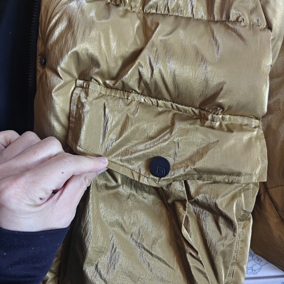 Blanc Noir Metallic Gold Puffer Size Small - Picture 4 of 9